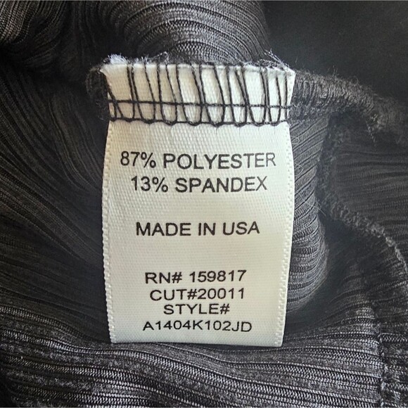 Altar’d State Black Crop Top Sz L NWT Off Shoulder Puff Sleeve Cottagecore Boho - Picture 10 of 16